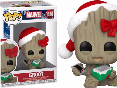 Le héros adorable de l’univers Marvel revient dans une version festive avec un bonnet de Noël et un nœud papillon rouge.