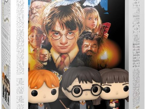Funko met à l’honneur le trio emblématique du film Harry Potter à l'école des sorciers avec Harry, Ron et Hermione, tous vêtus de leur tenue aux couleurs de Gryffondor.
