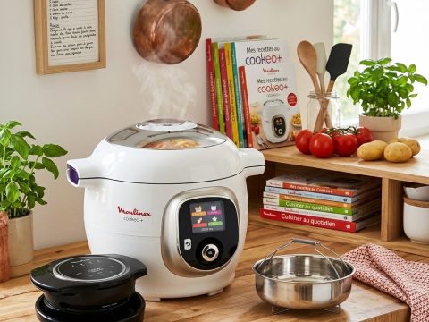 Multicuiseur intelligent Cookeo+ 6L Blanc CE85XA. 180 recettes, 6 modes de cuisson + Extra Crisp. Polyvalence et croustillance au quotidien !